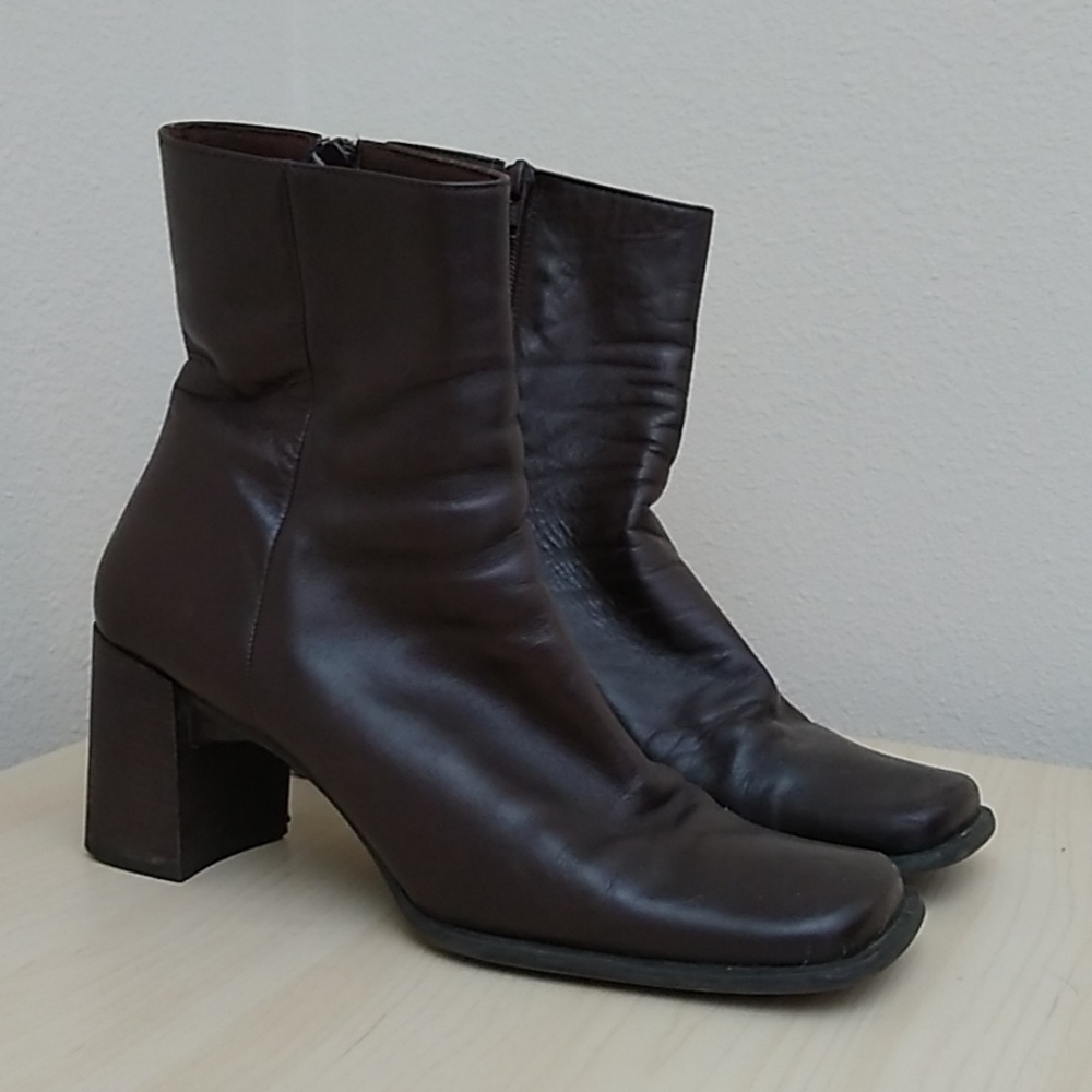Worthington boots size 10